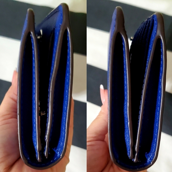 Michael Kors Bifold Jet Set Travel Wallet - Picture 3 of 5